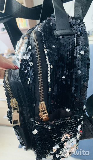 Рюкзачек небольшой