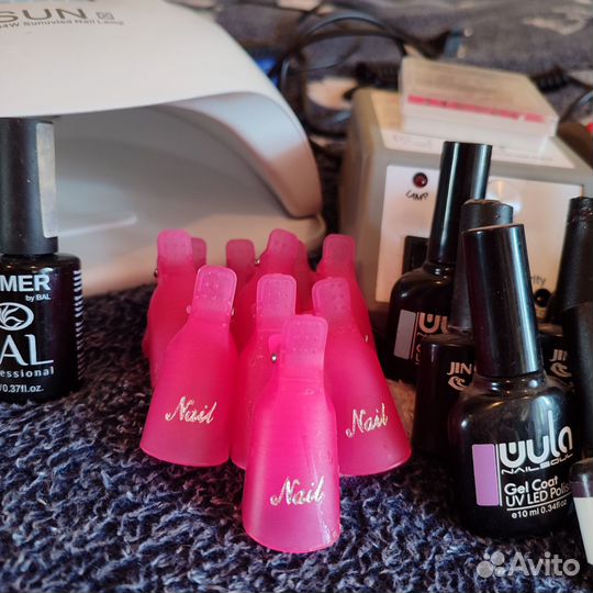 Маникюрный набор с лампой и аппаратом
