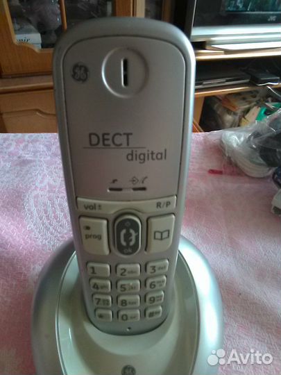 Радиотелефоны