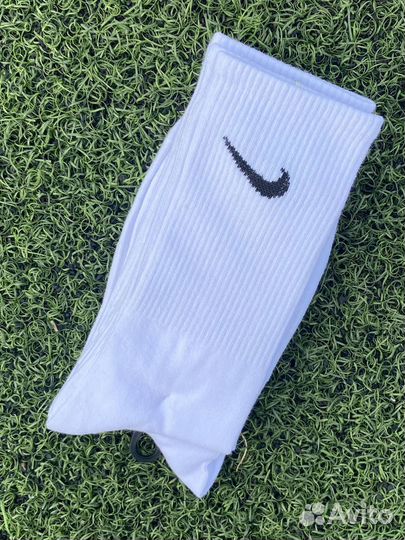 Белые высокие носки Nike