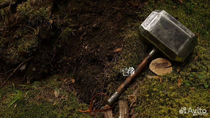 Мьёльнир Тора молот