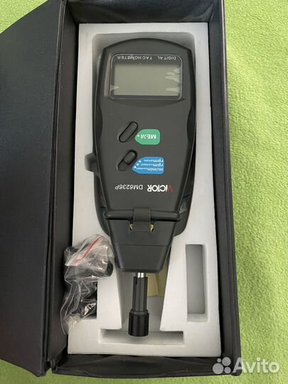 Цифровой лазерный тахометр