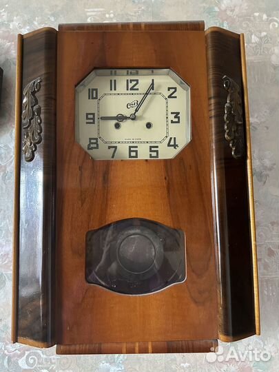 Часы старинные раритет с боем в рабочем состоянии