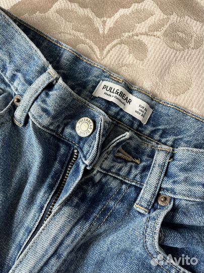 Джинсы pull and bear mom