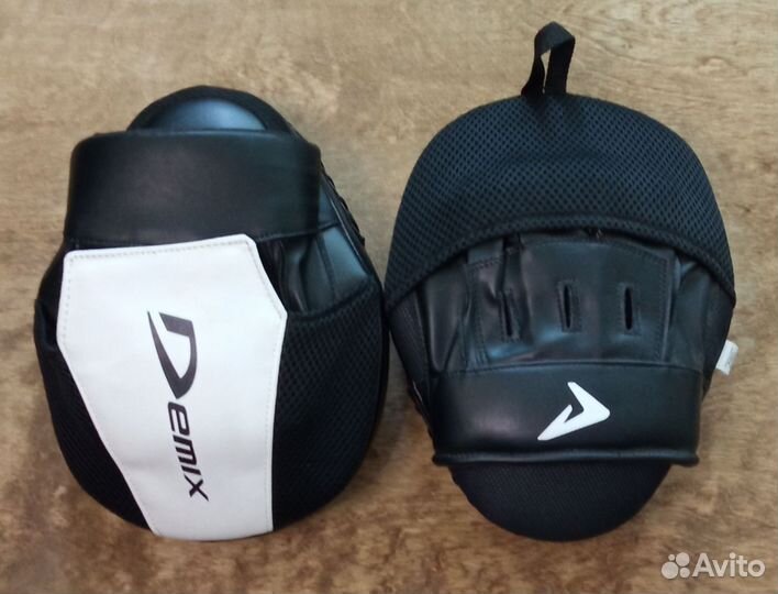 Бокс: капа, шлем, лапы, бинты