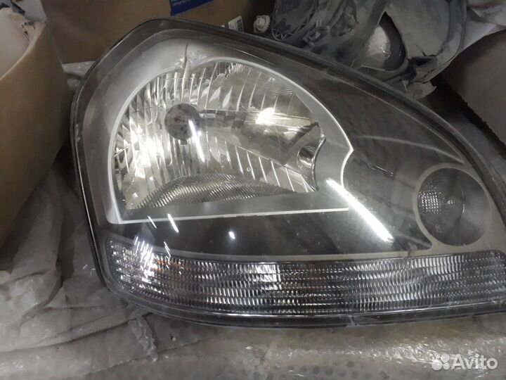 Hyundai фара