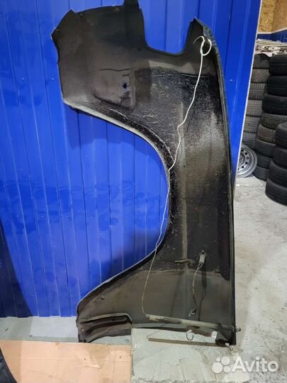 Крыло переднее правое волга 3110