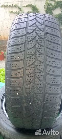 Tigar Sigura Stud 205/55 R16 94T