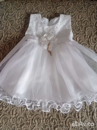 Платье праздничное