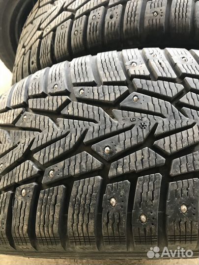 Nokian Tyres Hakkapeliitta 7 245/45 R18