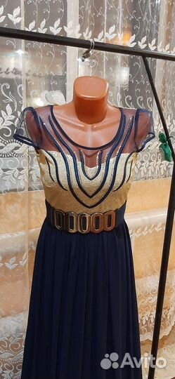 Элегантное платье