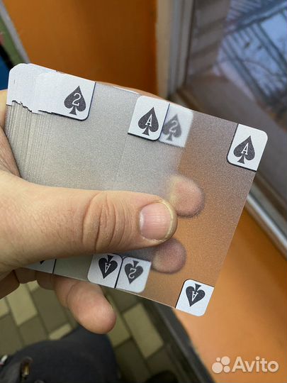 Пластиковые прозрачные игральные карты углы