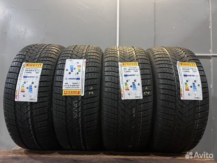 Pirelli Winter Sottozero 3 245/40 R19 и 275/35 R19 98V