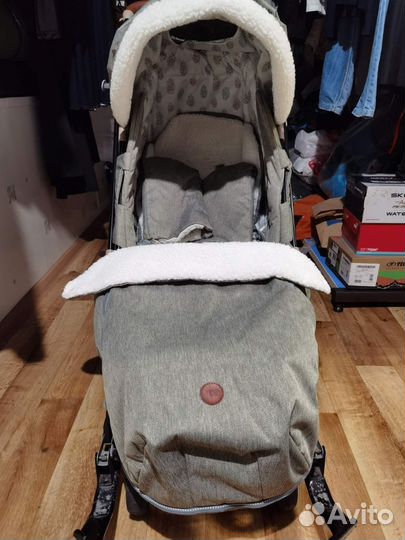 Зимние санки коляска