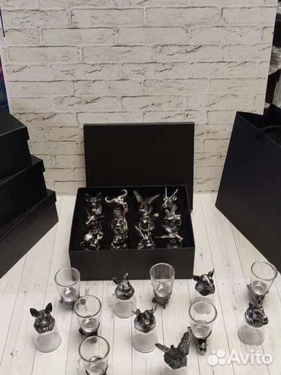 Подарочный набор рюмки-перевёртыши 12 зверушек