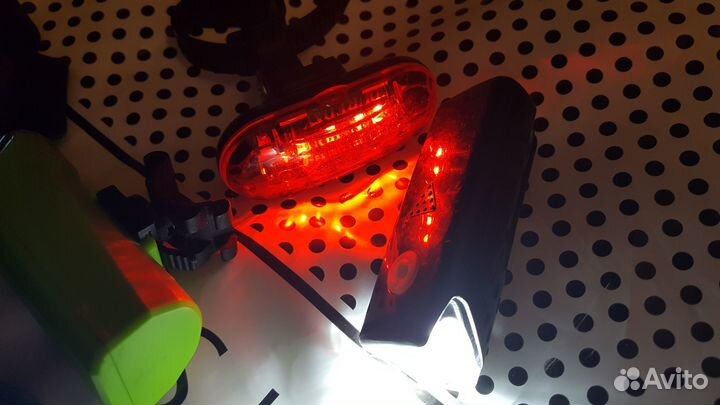 Фонарик,и на батарейках и аккумуляторах