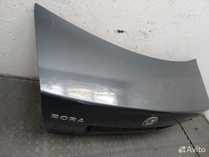 Крышка багажника Volkswagen Bora
