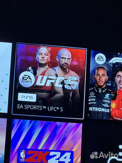 Sony PS5 / 400 игр / UFC 5 / обмен