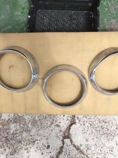 Волга газ-21 хромированные б/у детали