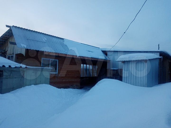 3-к. квартира, 70 м², 1/1 эт.