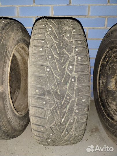 Зимние колеса 205/65 R15 Nokian Nordman7на дисках