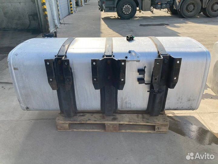 Бак топливный DAF XF105