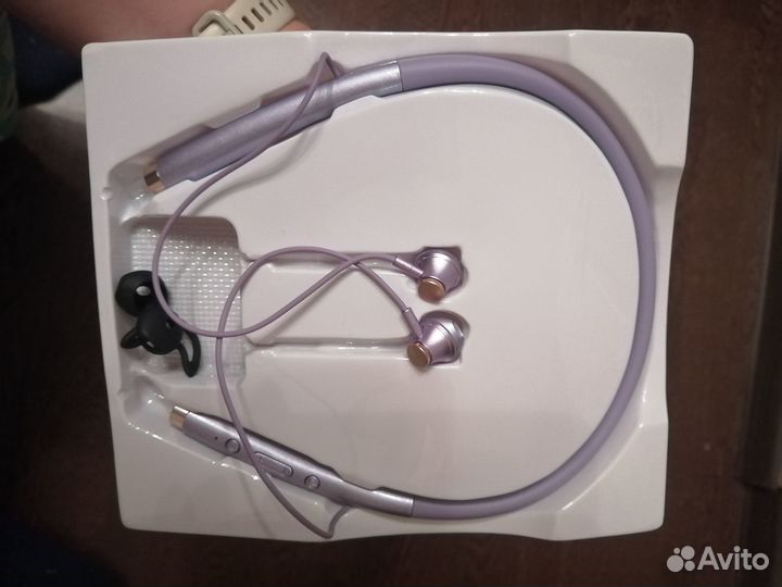 Беспроводные наушники