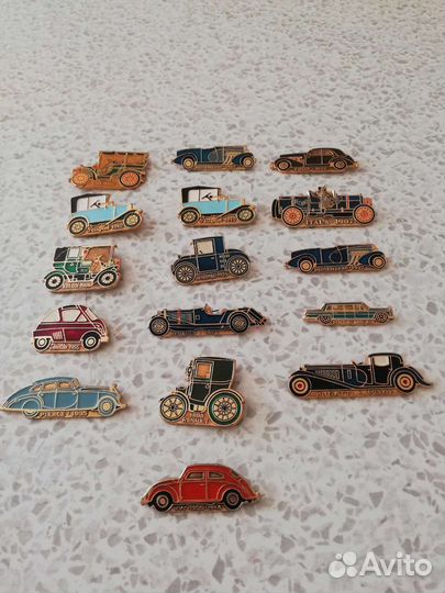 Значки СССР Автомобили и герои мультфильмов