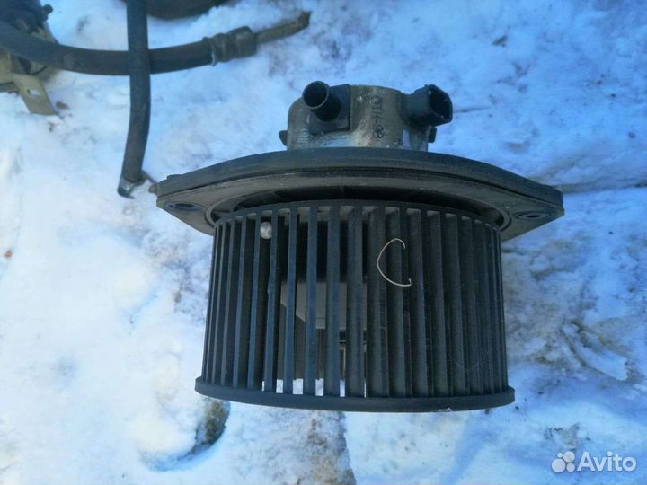 Моторчик печки УАЗ патриот