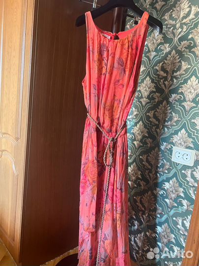 Платье невесомое