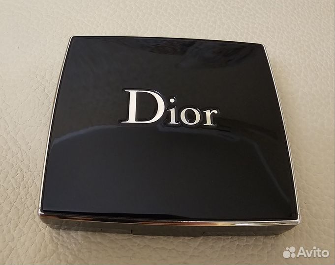 Тени для век 