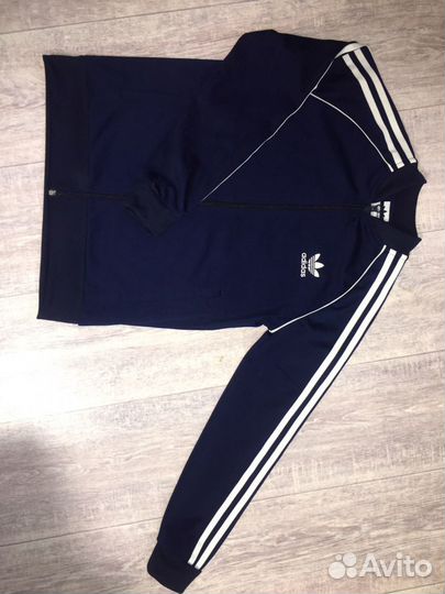 Бомбер Adidas, новый