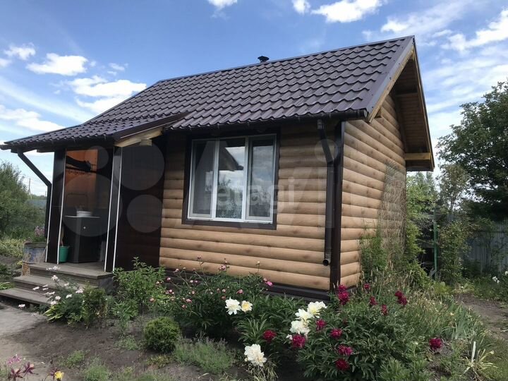 Дача 20 м² на участке 11 сот.