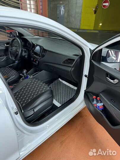 Hyundai Solaris 1.6 AT, 2021, 39 164 км