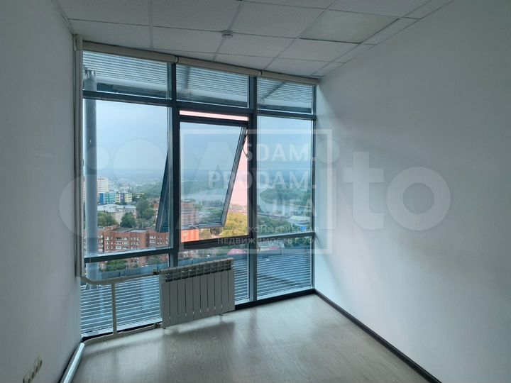 Сдам офис 690 кв.м в бц