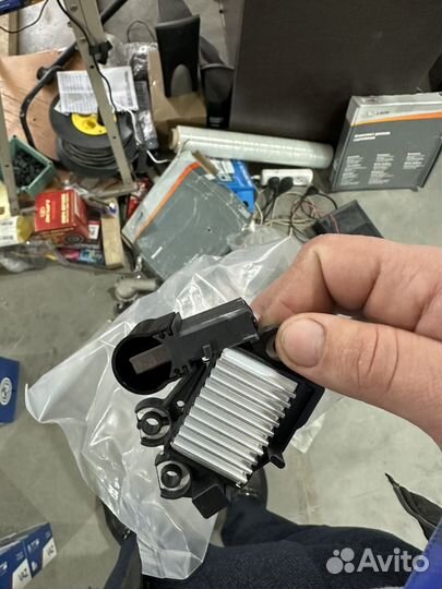 Щетки генератора vesta