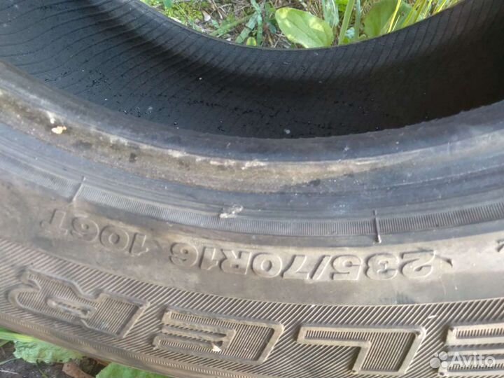 Bridgestone B250 235/70 R16 D