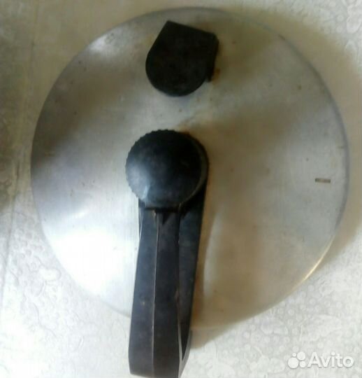 Кастрюли разные