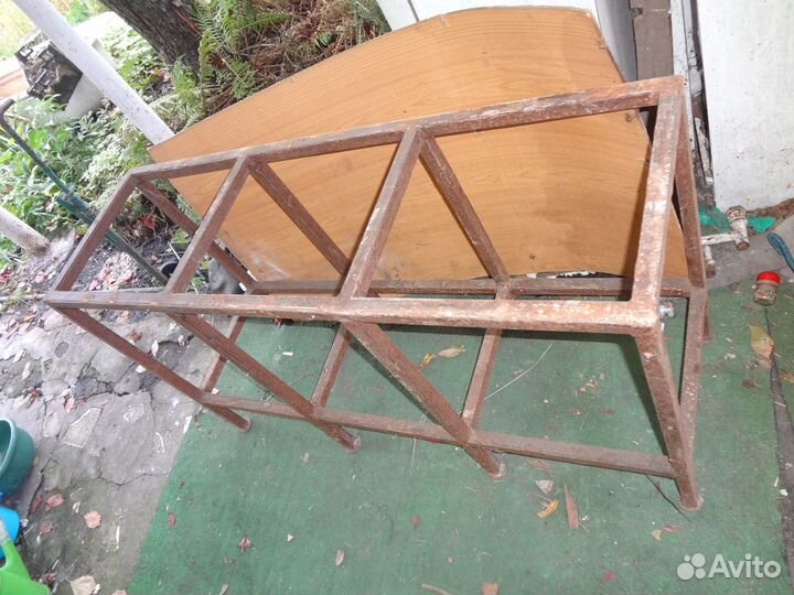 Подставка для аквариума