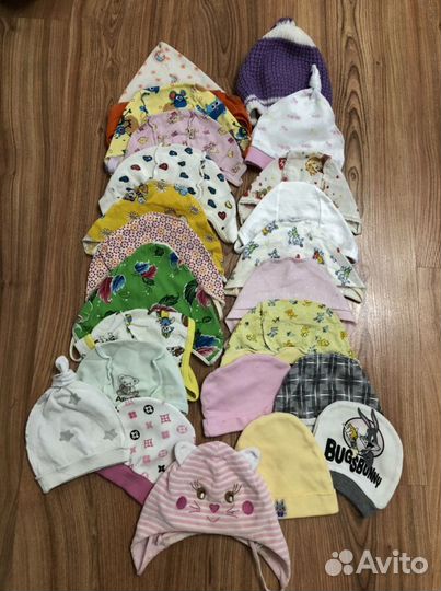 Чепчики/шапочки пакетом цена за все