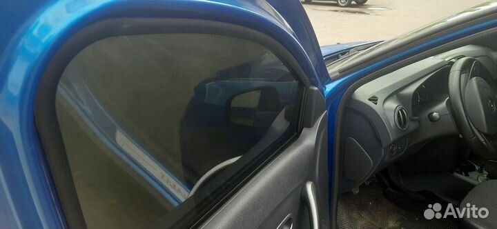 Съемная тонировка Renault Sandero 2