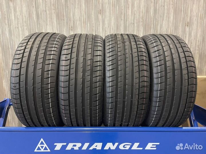 Triangle EffeXSport TH202 225/45 R19 96Y