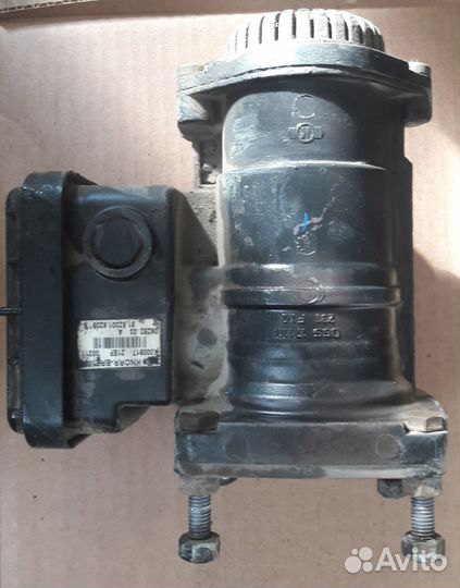 Кран управления тормозами прицепа MAN 81.523016209