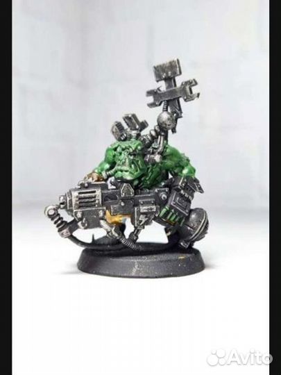 Warhammer 40000 миниатюры Lootas Orks