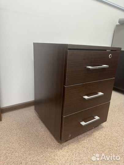 Тумбочка бу