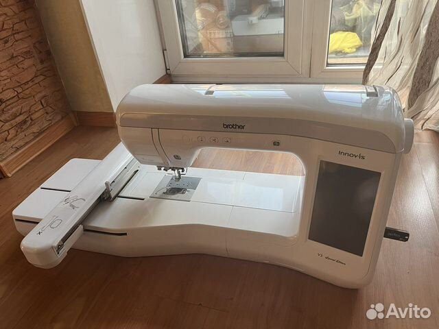 Вышивальная машина Brother innov is v3 se