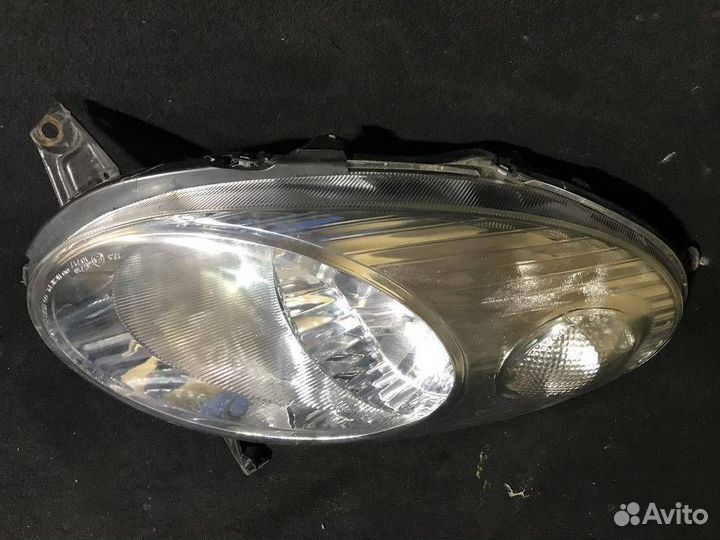 Фара левая галоген Nissan Мicra 3 K12 2002-2010