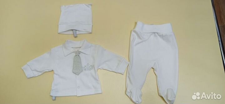 Комплект на выписку новорожденного 3 предм