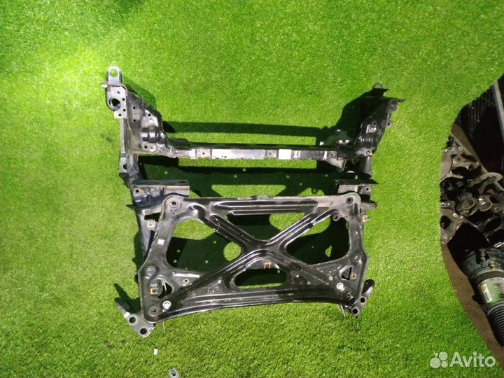 Подрамник передний Audi A8 D4 cgwa 2011