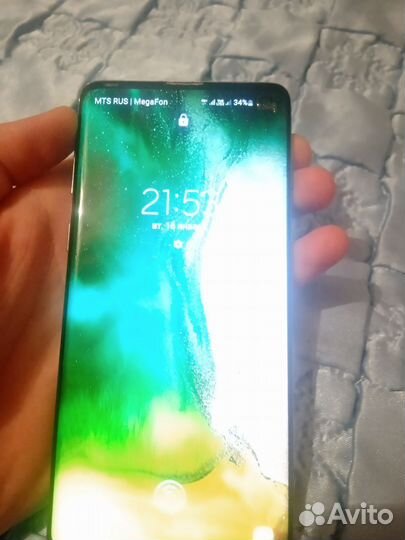 Samsung Galaxy S10, 8/128 ГБ